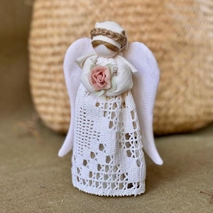 Muñeca Ángel Guardián Motanka, muñeca ucraniana de lino, figurita de ángel, muñeca de trapo vintage de encaje, estatua étnica navideña de ángel protector. Sin rostro.
