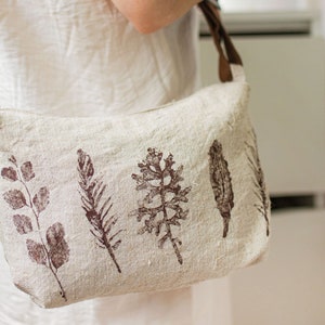 Linen shoulder crossbody Bag Real Plant and feather eco-printing poach Medium size purse 3 pockets with zipper long adjustable straps image 4