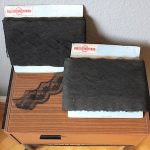 Tip 2 pcs. container border black France 60s
