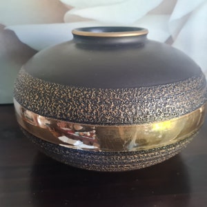 Bay vase ceramic black and gold 690-13 70s