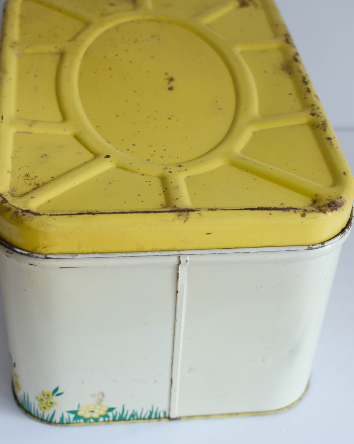 Vintage Metal Bread Box 1950s Yellow Floral Tin Primitive Etsy