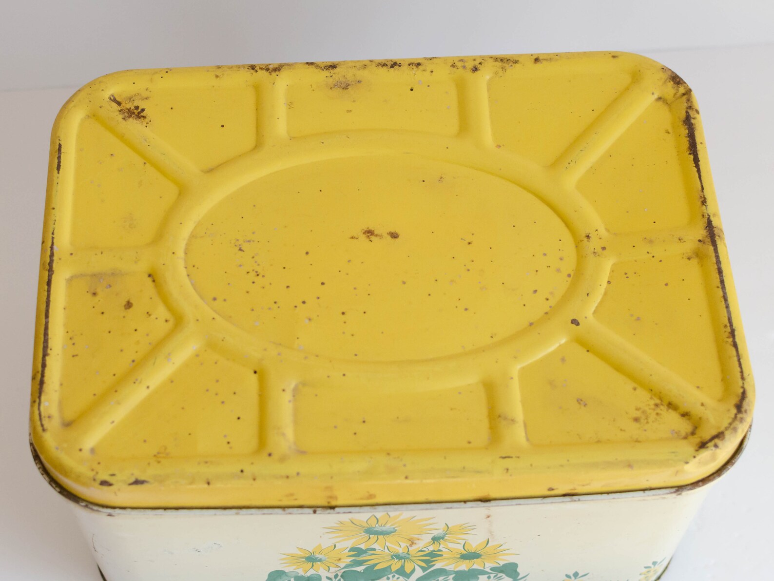 Vintage Metal Bread Box 1950s Yellow Floral Tin Primitive Etsy