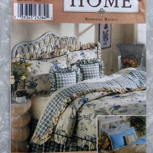 Simplicity Home Decorating Bedding Basics Accessories 8898 All Sizes Comforter, Dust Ruffle, Pillow Shams UNCUT Ff Sewing Pattern 1999