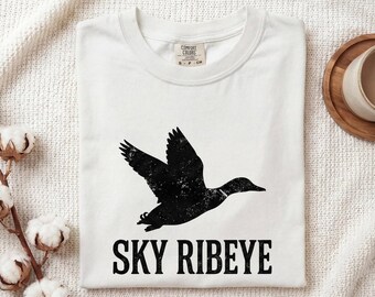 Flying Waterfowl Shirt Animals Wildlife Gift Women Sketch Tee Duck T-Shirt Animal Fan Goose Tshirt Wildlife Graphic Primitive Vintage Wear