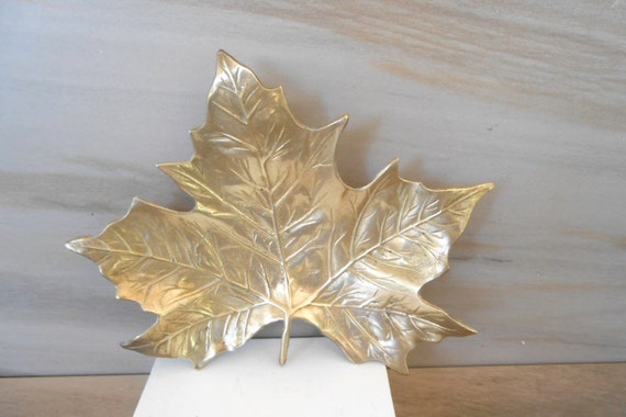 6pcs x Shiny Brass Maple Leaf Leather Sliders Spacers Beads for 7mm Flat Cord 14674BR Nickel Free Lead Free