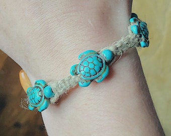 Handmade Macrame Bracelet w Turquoise Turtle Beads