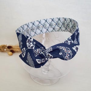 Rigid hairband, reversible wire headband, women's headband with blue fan pattern