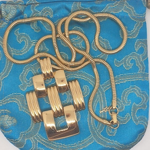 Vintage Necklace (Gold Color, Signed Trifari) ~ Jewellery Bag Included
