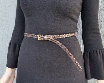 Schmaler geflochtener Gürtel Leder geflochtener Gürtel Geburtstag Geschenk Hand Handwerk Maßgeschneiderte hochwertige echte Vollkorn schmaler Kleid Gürtel für Frauen und Mädchen