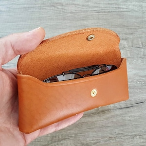 Leather glasses cover sunglasses holder unique leather gift slim glasses purse trendy leather eyeglass case handcraft eyewear accessory case