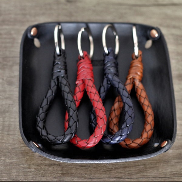 Braided keychain leather luxury gift for men's braid keyring leather lanyard car key purses leather accessories for mother's handcraft gifts