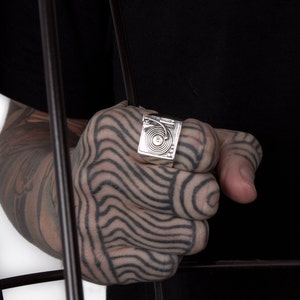 Turntable Ring/ Record Player Ring/ Record Ring Silver/ Dj Ring/ Vinyl Record Ring/ Music Ring/ Music Ring Men/ Music Rings/ Mens Music