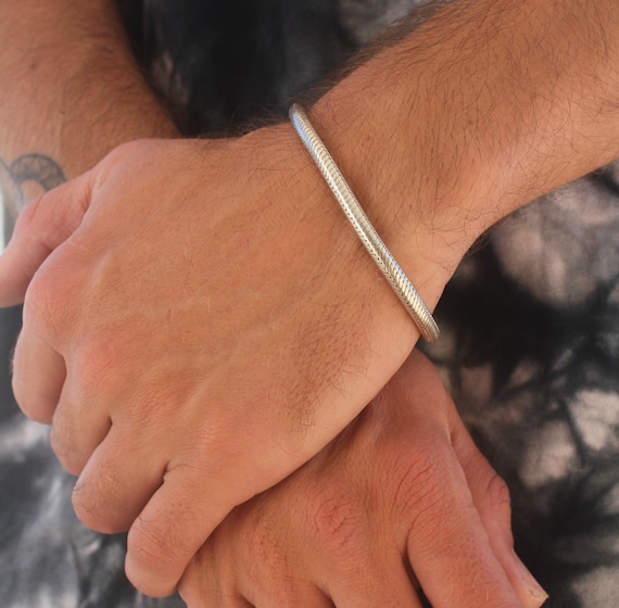 SNAKE CHAIN BRACELET SILVER SNAKE CHAIN BRACELET SILVER