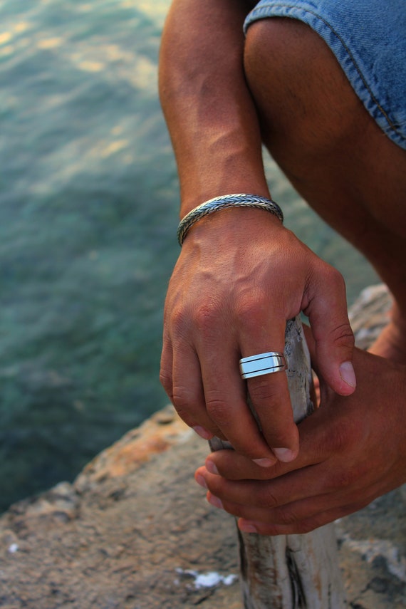 RECTANGLE SIGNET RING SILVER RECTANGLE SIGNET RING SILVER
