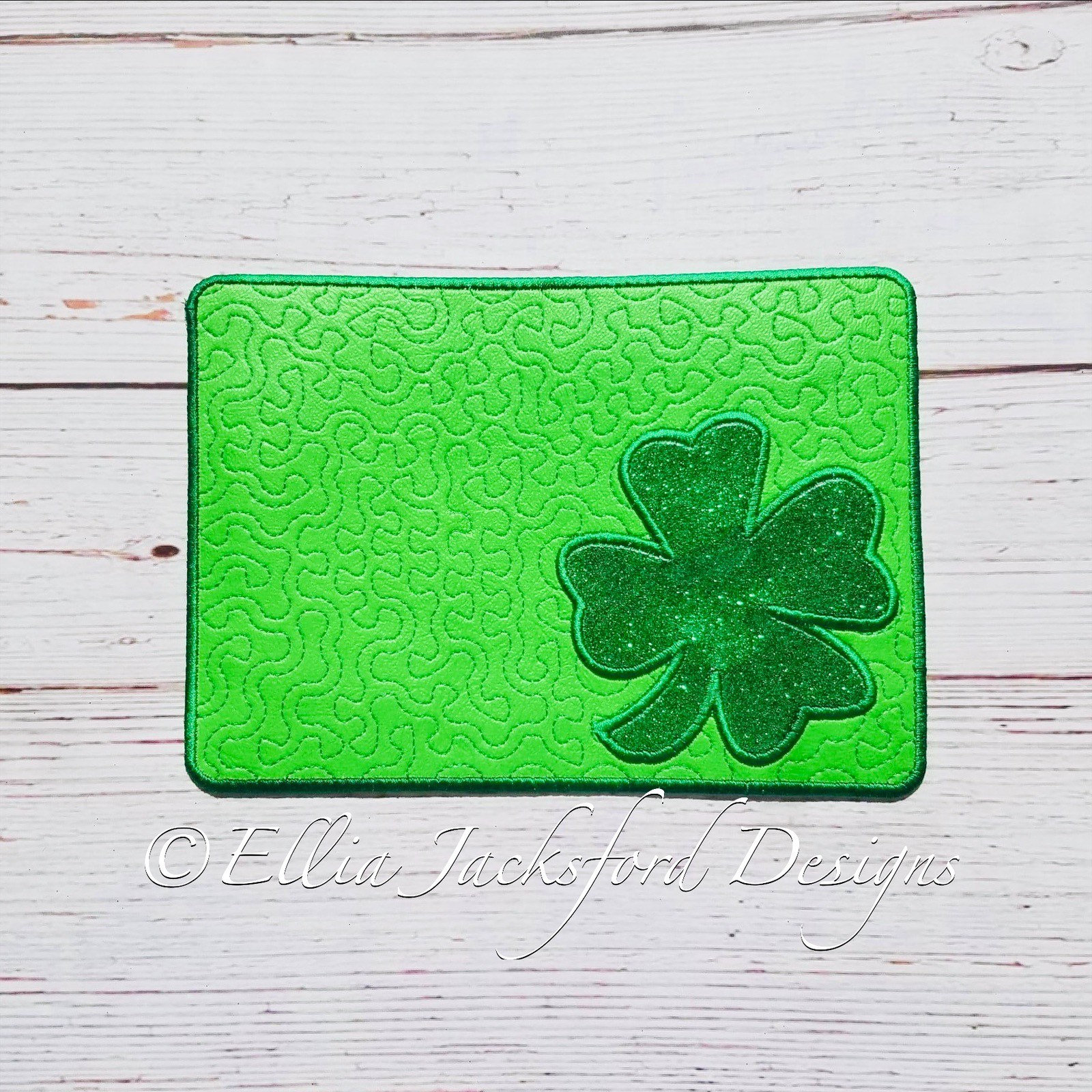 ITH Shamrock Applique Mug Rug Embroidery Design - Etsy