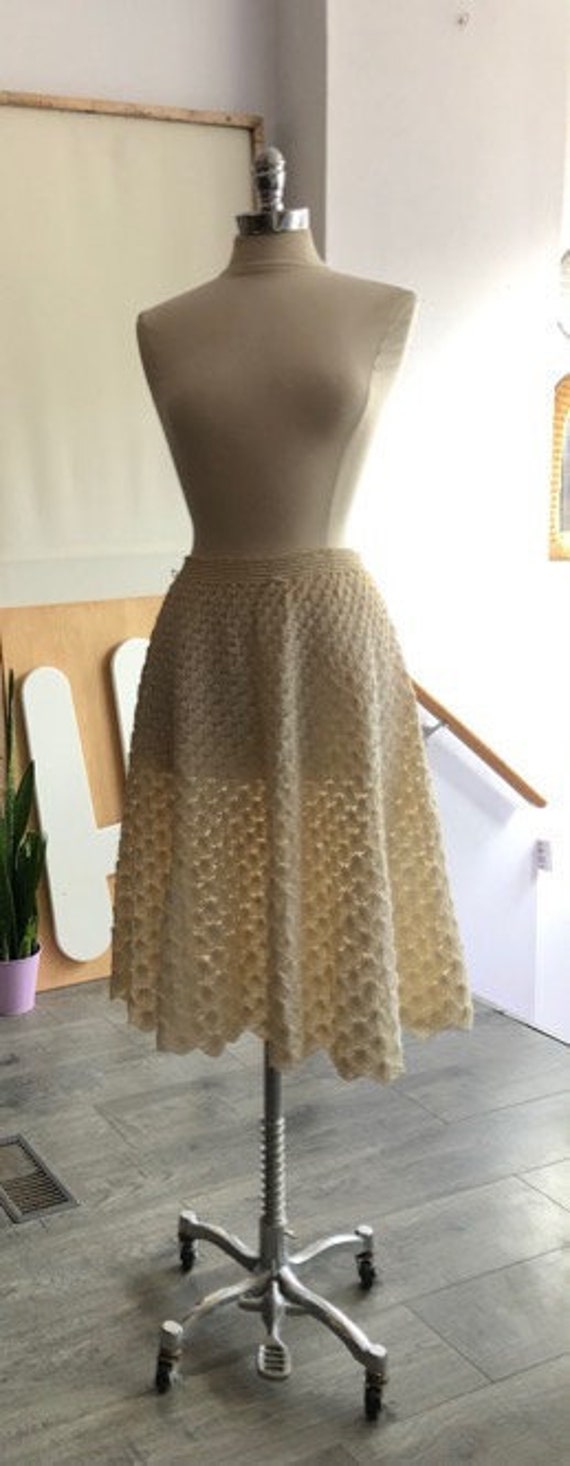 Vtg.50s white Raffia circle Skirt - Med- Crochet