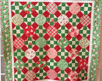 Holly-Daze PDF Pattern