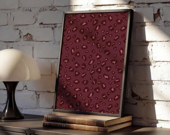 Arte con estampado animal en color burdeos – Lámina decorativa maximalista en rojo oscuro para el hogar.