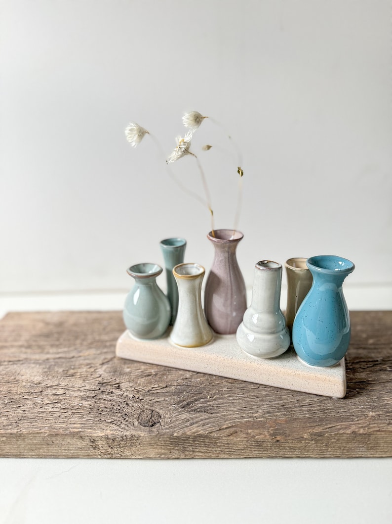 Mini Vasen Blumen Keramik gedeckter Tisch bunt Geschenk Blumenstrauß Bild 5