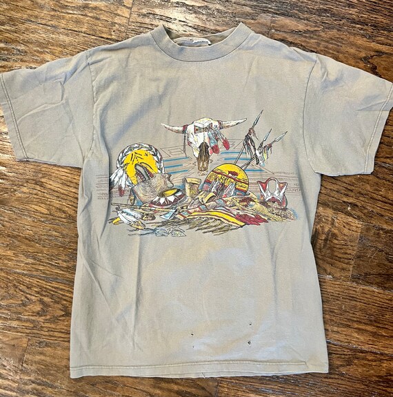 Vintage Native American graphic tshirt