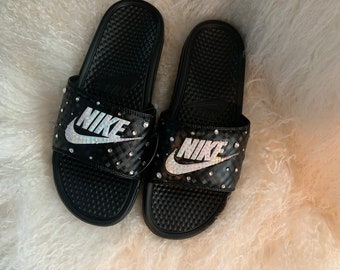 diamond nike slides