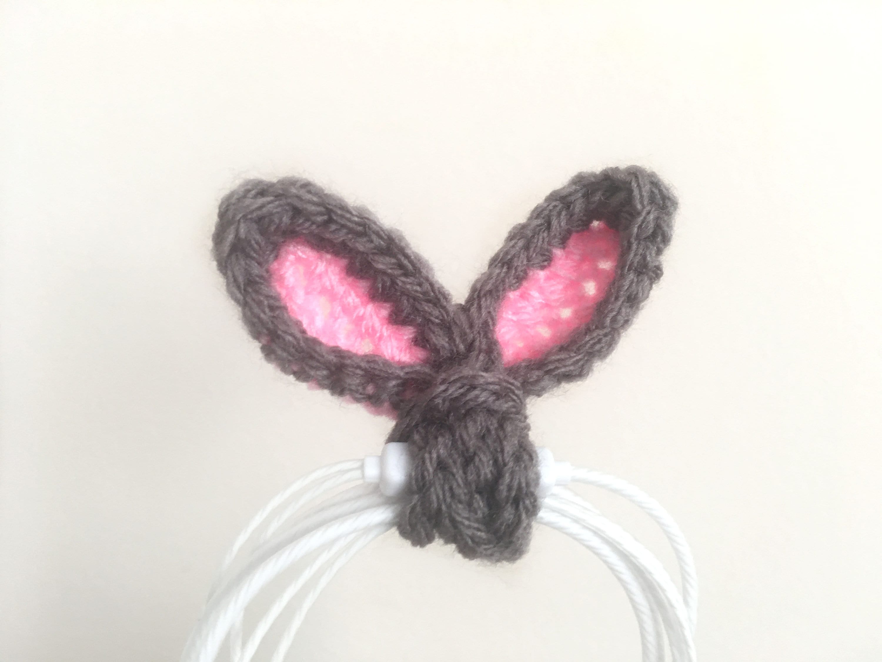 Crochet Bunny Ear Headphone Sprout: Handmade Multifunctional