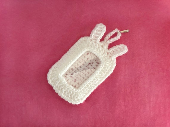 Crochet Bunny/bear Photocard Holder: Kpop Card Keychain - Etsy