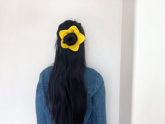 Crochet Star Scrunchie Hair Tie | Big Star Elastic XL