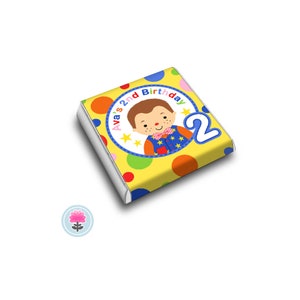 PERSONALISED CLOWN Spotty Birthday Party Favour CHOCOLATES (Neapolitan / Squares)