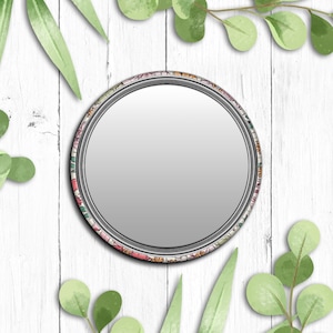 Personalised FLORAL Flower 58 mm / 5.8 cm Ø Small POCKET MIRROR Hen/Wedding/Bridesmaid/Birthday/Christmas Stocking/Favour/Gift image 2