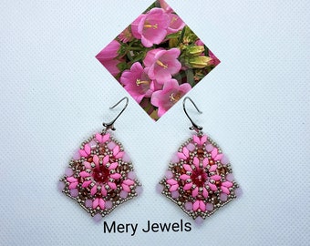 Campanula Earrings with Superduo and Bicone Photographic Tutorial, DIY earrings tutorial