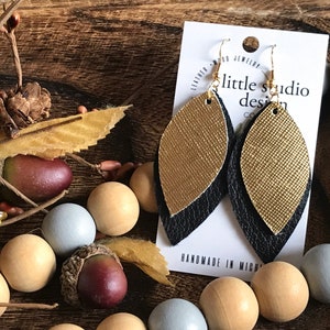 HANDMADE HOLIDAYS: GOLD DIPPED LEATHER EARRINGS (+ A GIVEAWAY