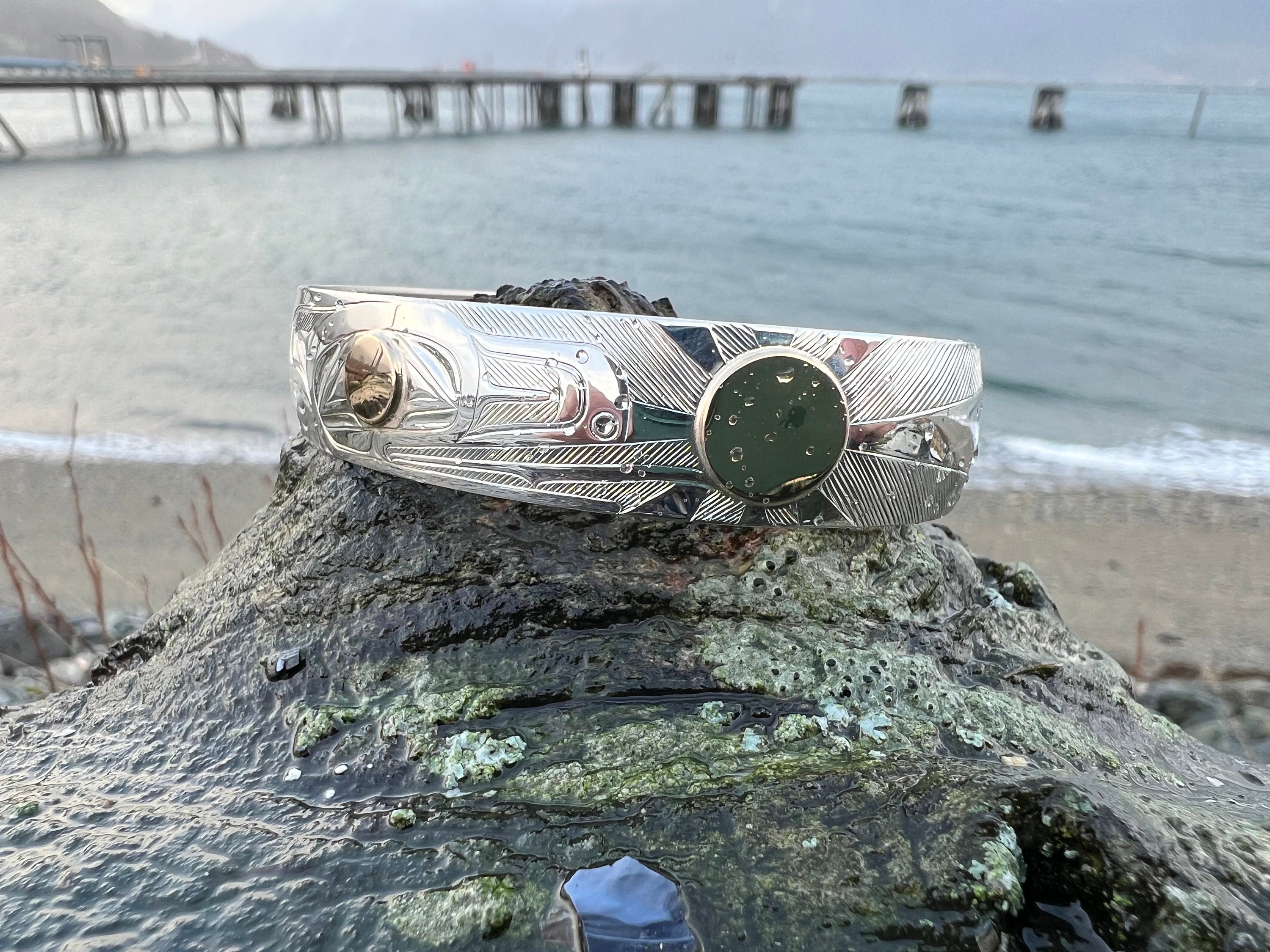 イ・ドンウク ブレスレット Viking Runic Braided Bracelet - Norse Leather Bracelet with Rune Beads