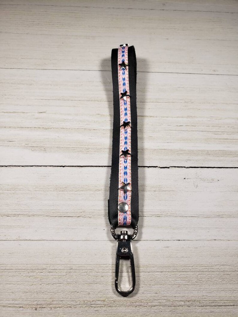 Trendy boho western southwestern star leather key fob keychain