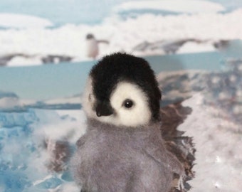 Needle Felted Penguin Miniature: Realistic Wool Animal