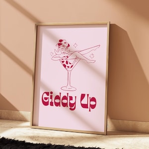 Arte de pared "Giddy Up Cowgirl" / Impresión de póster retro rosa / Estética de chica occidental / Impresión vertical mate / Decoración de bar Y2K / Arte de sala de rodeo