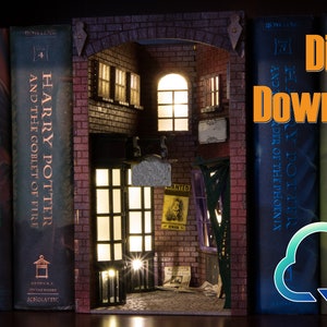 Wrongturn Alley Book Nook SVG. Lasersnijbestand. Digitale download.