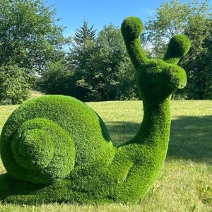 Outdoor Animal Snail Topiary Green Figures Landscaping Sculpture 70 covered in Artificial Grass great for Home, Gardens or Business 画像 5