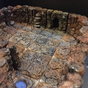Dungeon tiles Caverns starter set 3d printed and painted (includes 4 extra floor tiles)