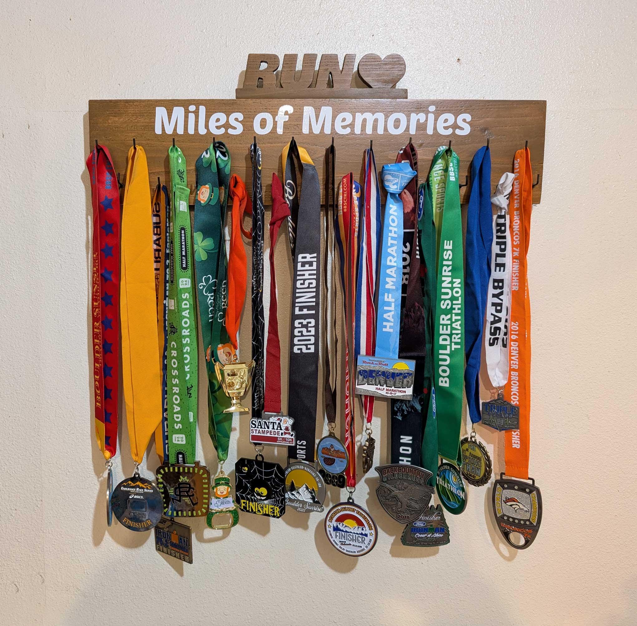 Medal Holder for Runners, Medal Awards Display, Gift for Runners, Marathon Runner Gift , Medal Hanger