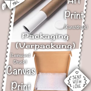 K&ouml;nnte beinhalten: Eine braune Pappr&ouml;hre mit einer wei&szlig;en Endkappe, die einen gerollten Leinwanddruck enth&auml;lt. Die R&ouml;hre liegt auf einer wei&szlig;en Oberfl&auml;che. Der Text "HAPPY MAIL" ist auf einem roten Umschlag mit wei&szlig;en Fl&uuml;geln geschrieben. Der Text "Art Print (Kunstdruck)" ist in schwarzer Schrift auf wei&szlig;em Hintergrund geschrieben. Der Text "Packaging (Verpackung) (Leinwand Druck) Canvas Print" ist in schwarzer Schrift auf wei&szlig;em Hintergrund geschrieben. Der Text "SENT WITH LOVE" ist in schwarzer Schrift auf einem wei&szlig;en Herzen mit wei&szlig;em Rand geschrieben. Das Herz ist von einem Kranz aus Bl&auml;ttern umgeben.