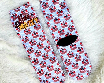 Chaussettes De Pirate, Chaussettes De Bateau De Pirate, Chaussettes Personnalisées, Chaussettes Tête De Mort, Têtes De Mort Et Os Croisés, Chaussettes Fête De Pirate, Chaussettes D'anniversaire