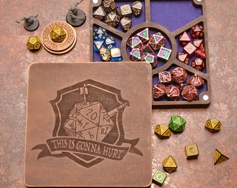 Gepersonaliseerde set houten dobbelstenen en dienbladen: opberger voor kerkers en draken