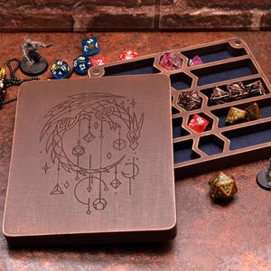 Personalized Dice Box, Dice holder 5 set, Custom dice tray, Wyvern Dice Vault for RRG,  Wood Dice Storage, Accessories Gifts.