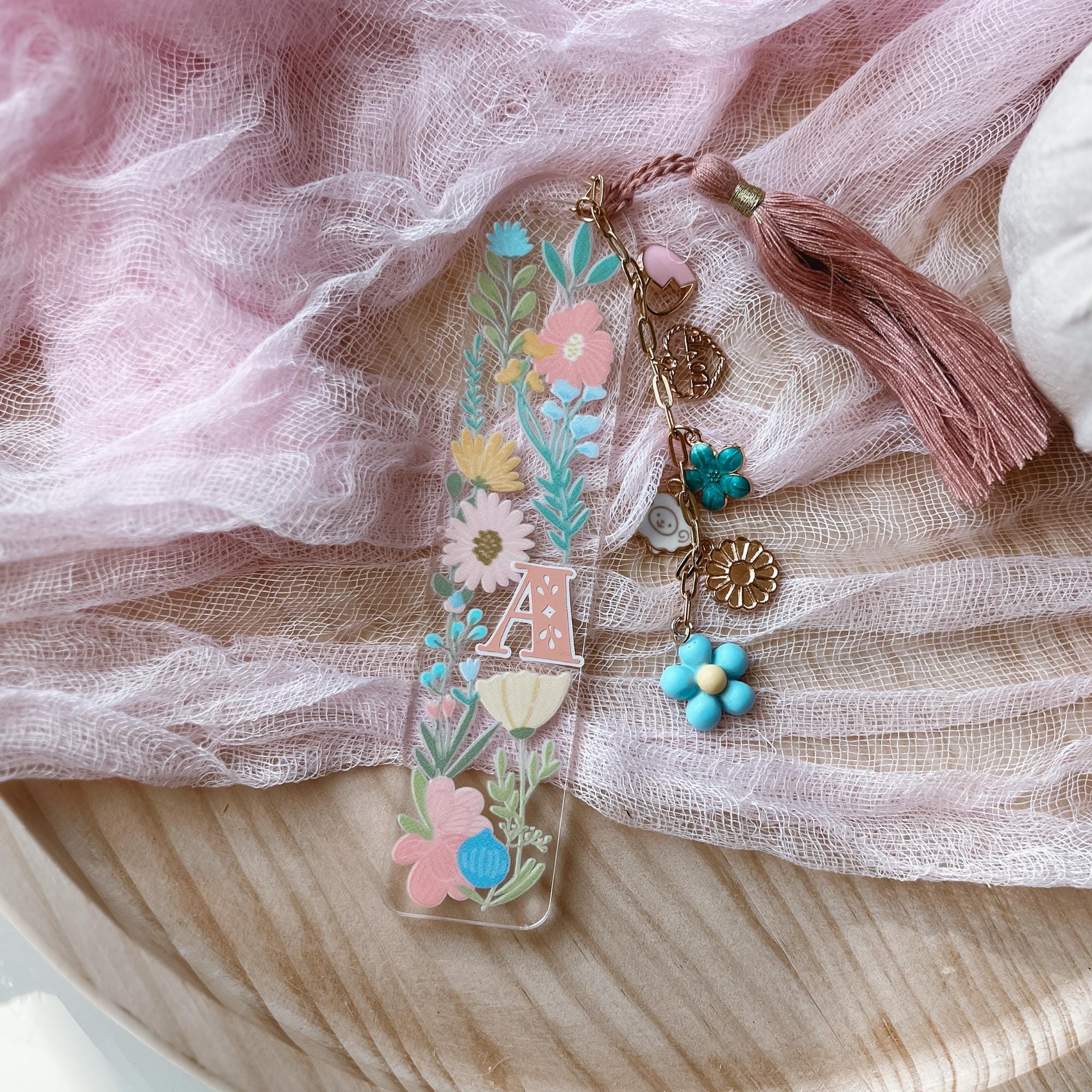 Custom Bookmarks - Acrylic Floral Bookmark, Unique Gifts for Book Lovers, Personalized Reading Accessories, Perfect for Any Occasion
