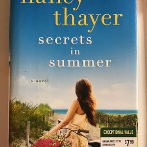Assortment Nancy Thayer Hardback and Large Paperback Novels