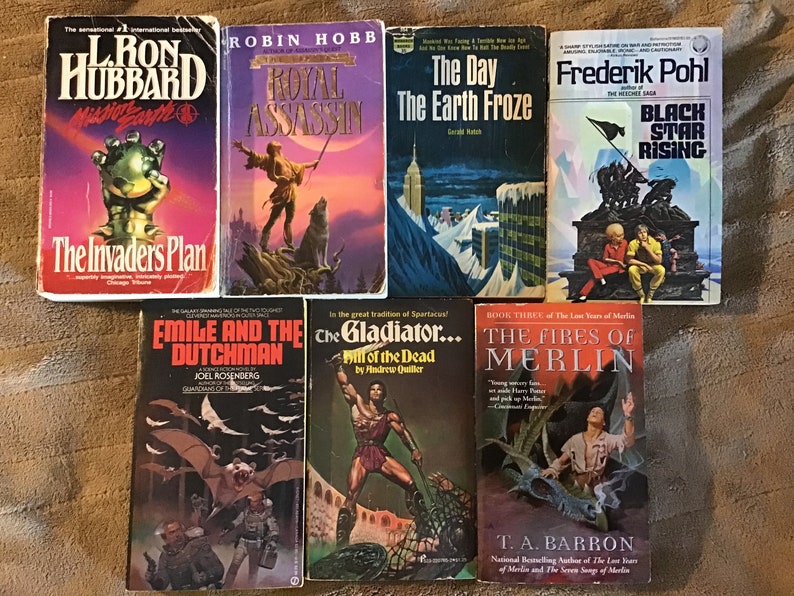 Choice of Assorted Science Fiction/Fantasy Paperbacks1.25 each image 10
