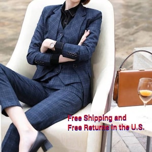 Ladies tree pieces Plaid Professional Business office job Suits. Shipping from TEXAS. Women work suit. Suits for women.