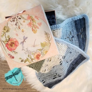 Dragonfly Grace Blanket / Baby Blanket Crochet Pattern image 2
