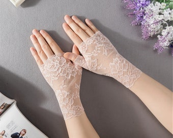 Ayliss Women Lace Gloves Short Wedding Gloves Elegant Finger Prom Gloves for Party 